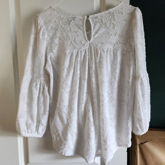 Lucky Brand white flowy top - Picture 4 of 8